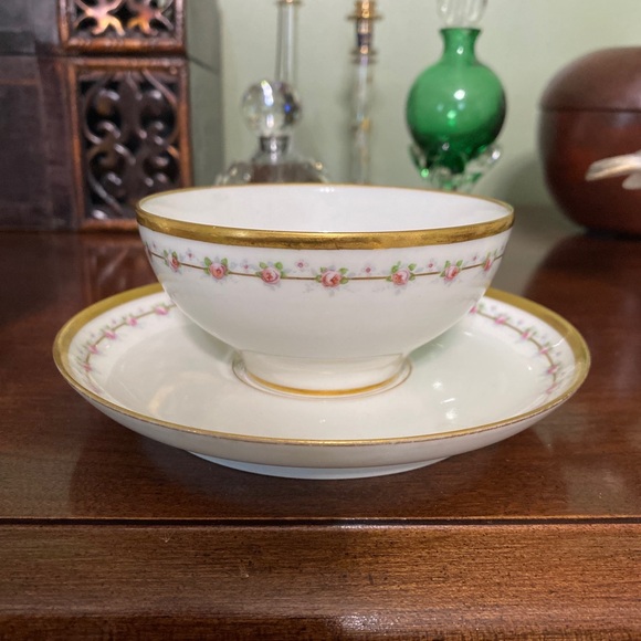COPY - WmGuerin & Co Limoges France Cup and Saucer - Picture 2 of 5
